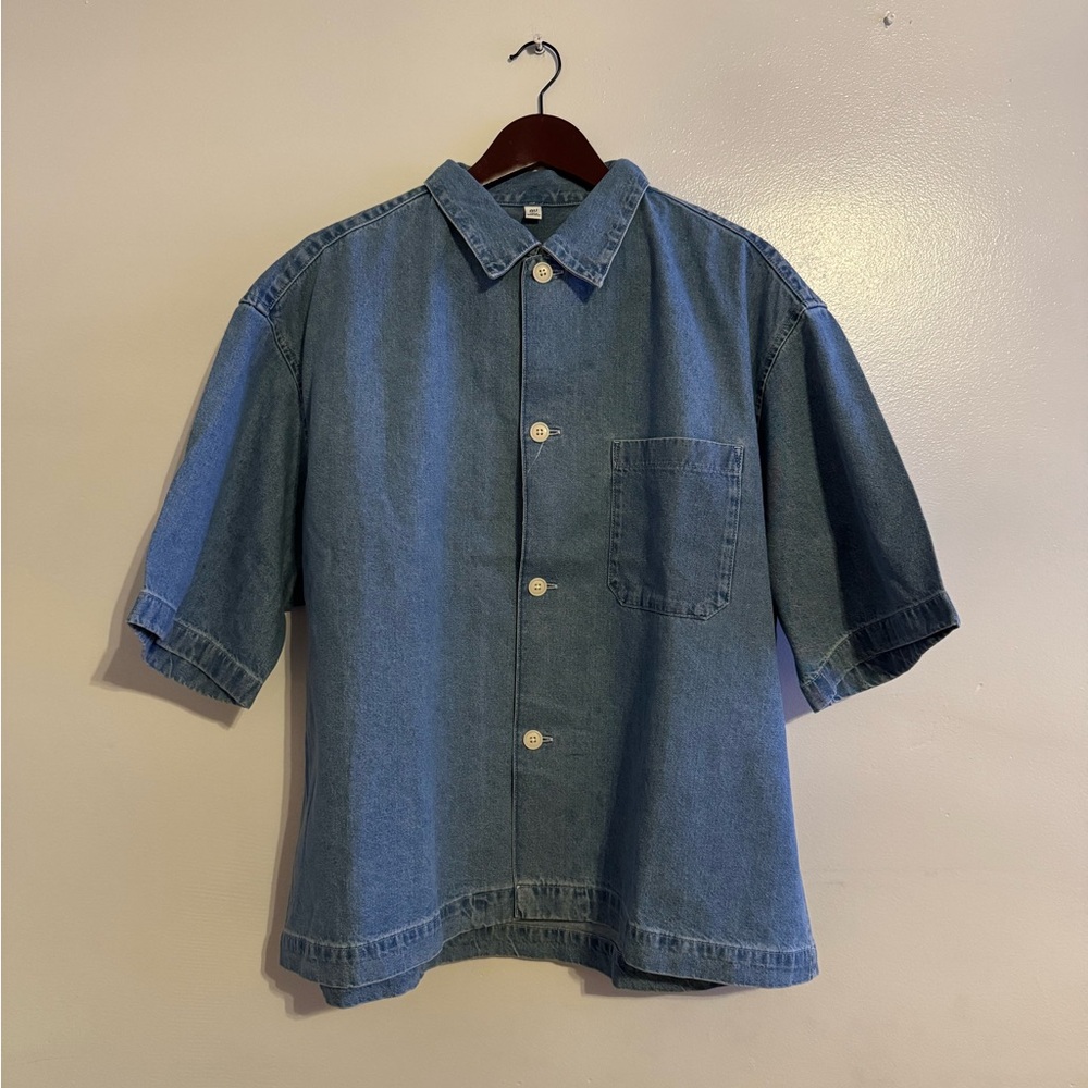 Casual Blue Button Down Shirt with Classic Denim Style
